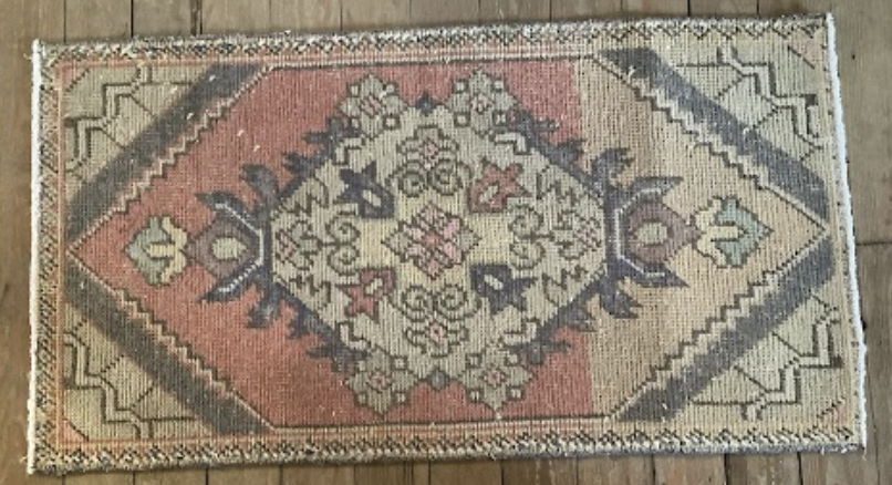 Josephine Vintage Rug | 37" X 20"